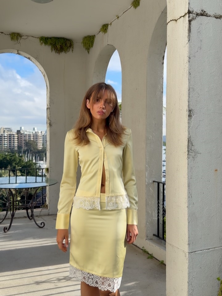 Yellow Lace Trim Two Piece Set - đánh giá và giá Elastic Lace Trim